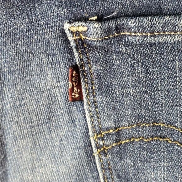 Levi's Bootcut Jeans  - Picture 3 of 4
